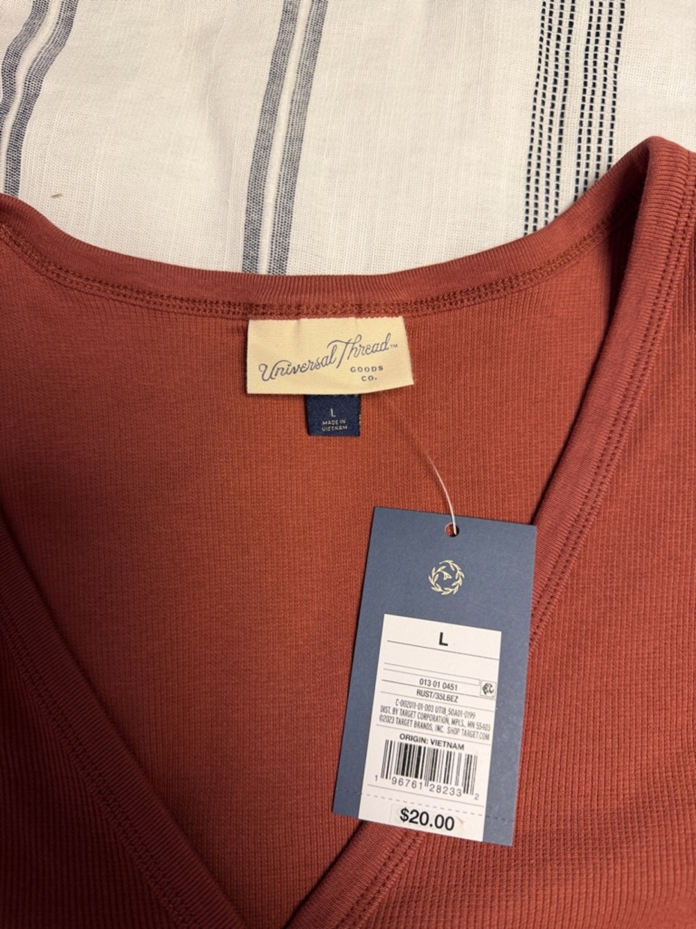 Banana Republic Rust Button-Front Ribbed Top - Picture 2 of 2